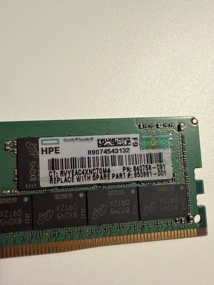 HPE DDR4-RAM 32GB PC4-2666V ECC RDIMM SM 2R - 840758-091 MTA36ASF4G72PZ-2G6D1SI - Bild 2 von 2