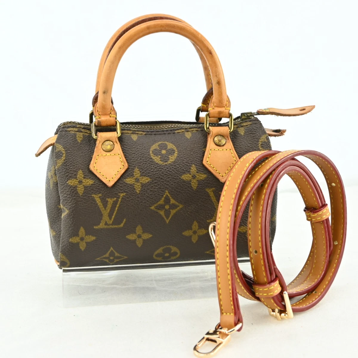 Louis Vuitton Leather Exterior Mini Bags & Handbags for Women for