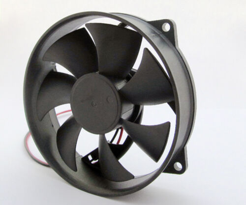 1pcs Round CPU DC Fan 90mm with 72mm center hole distance 9025R 12V 9025 2pin - Picture 3 of 3