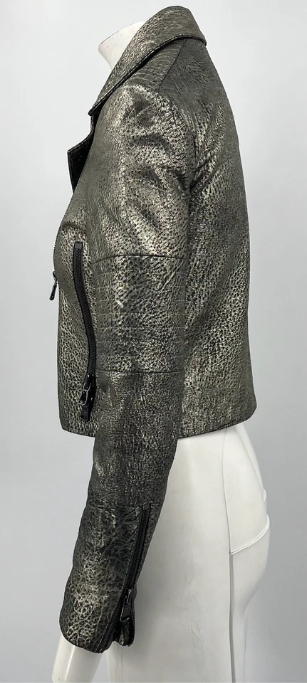 J. Jaqueta de Moto de Couro Metálico Marca 'Aiah' Tamanho P - Imagem 3 de 4