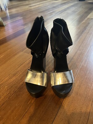 Alejandro Ingelmo Silver/Black Luna Wedge Sandal Size