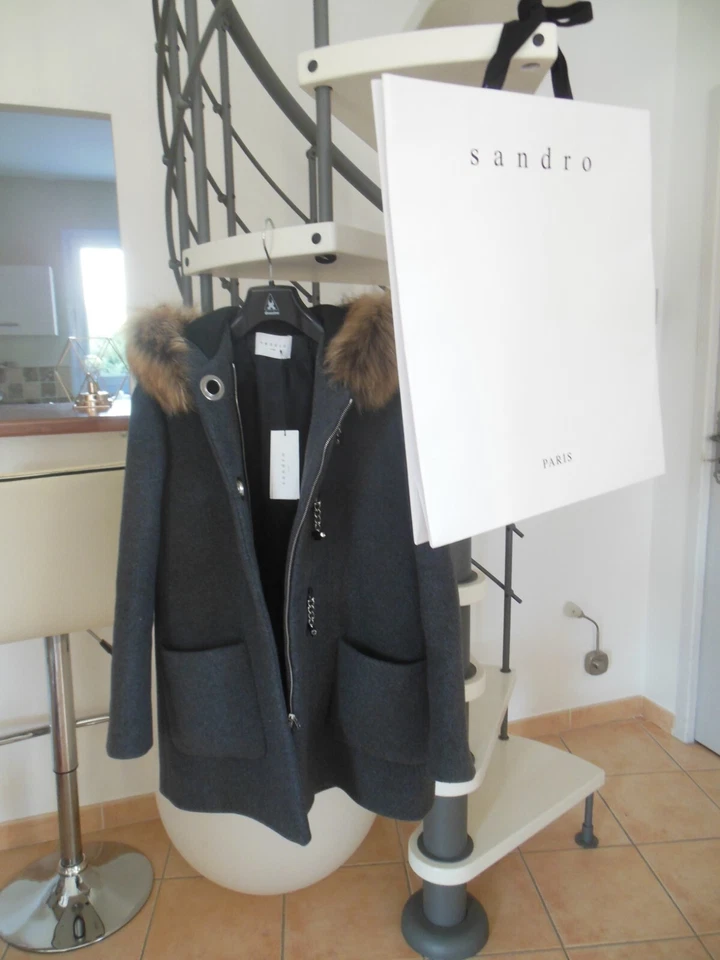 Manteau SANDRO Taille 38 Chaud NEUF - Photo 2/4