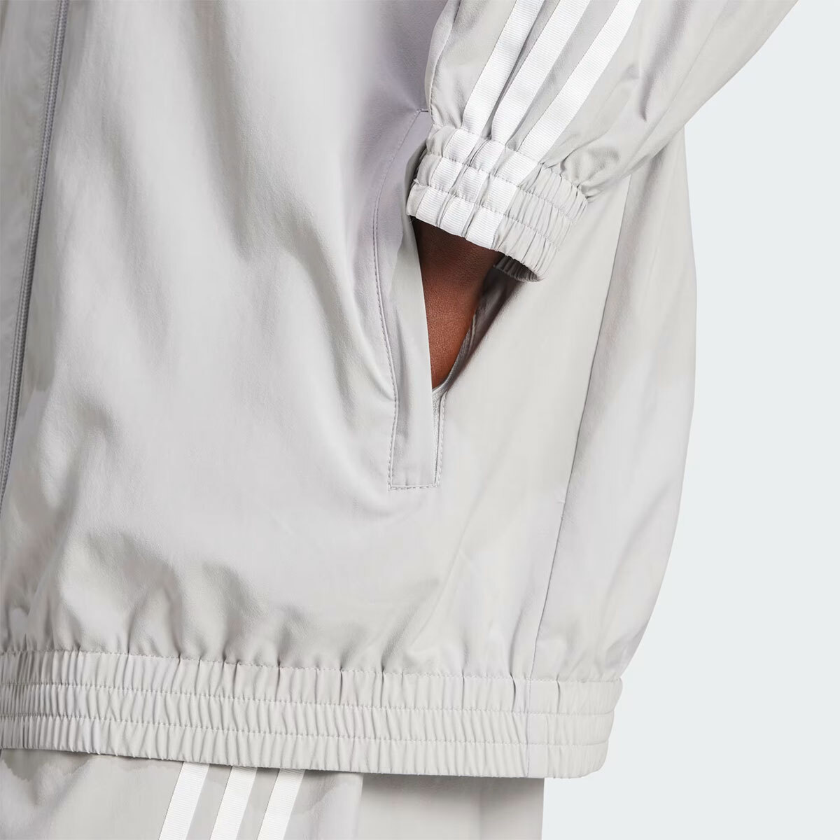 adidas Adilenium2 ナイロンジャケット Adidas Originals Womens ADILENIUM 2 OVERSIZE TRACKTOP JACKET