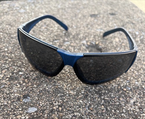 MSA Safety Glasses With 3 Lenses (Clear, Black, Blue Mirrored) - Picture 5 of 12