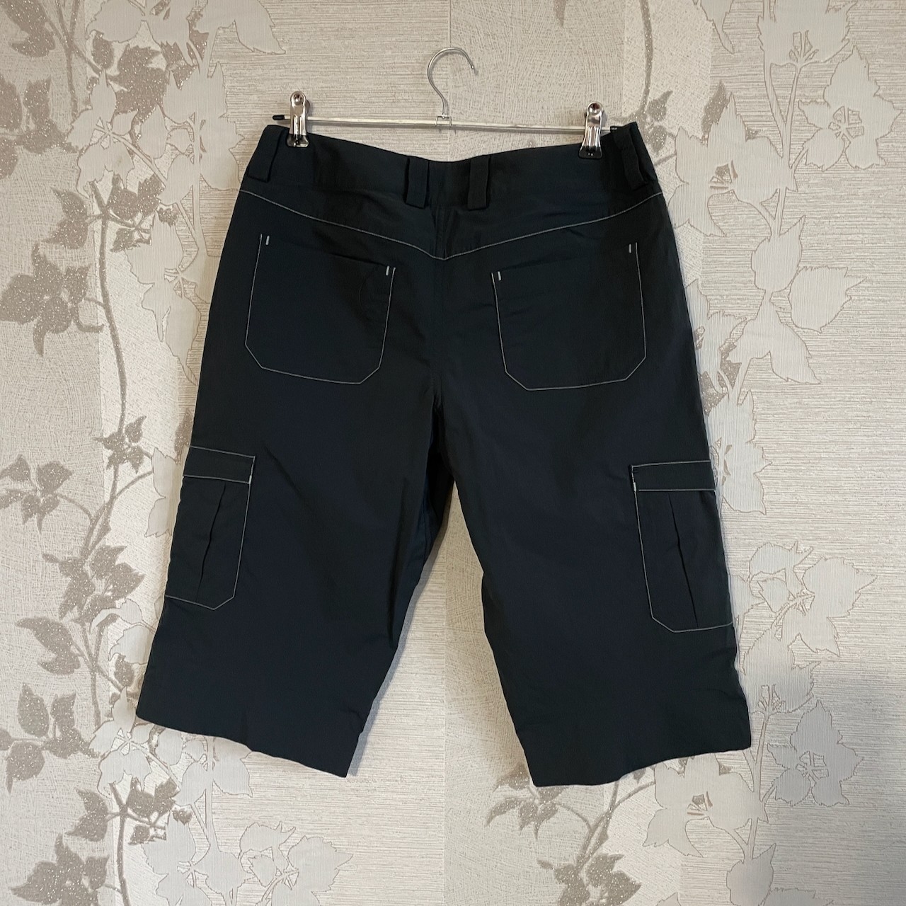 Arc’teryx Women’s Shorts – Size L gray thumbnail 5