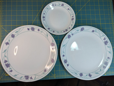 Corelle Simply Spring 2 Dinner Plates 1 Bread Plate Set Purple Floral Dishes