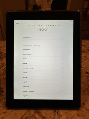 Apple iPad 4th Generation 32GB Black (A1458)