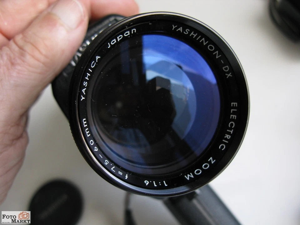 Yashica S-8 Filmkamera Super-800 Electro Objektiv 8x Zoom 1,6/7,5-60mm Kamera - Bild 2 von 4