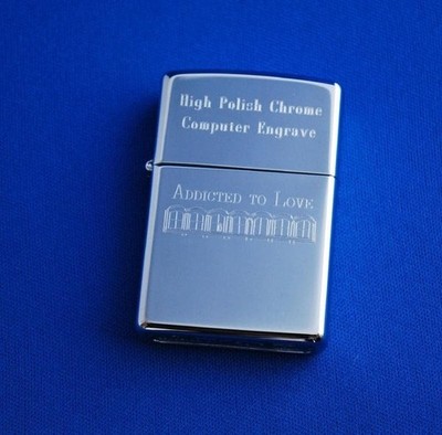 Vintage Zippo 1999 Addicted To Love High Polish Chrome Computer Gravur Feuerzeug