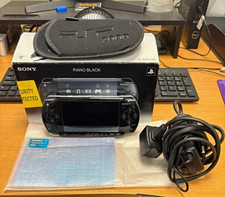 Sony PSP 2000 Boxed Amazing Condition Collectors Updated Latest Firmware