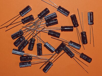 25x Elko 4,7µF/50V 105°C 5x11,5mm 4,7uF