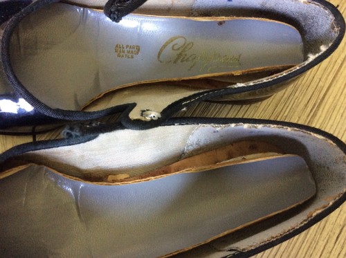 Vintage Ballet Box and tap shoes - Picture 3 of 10