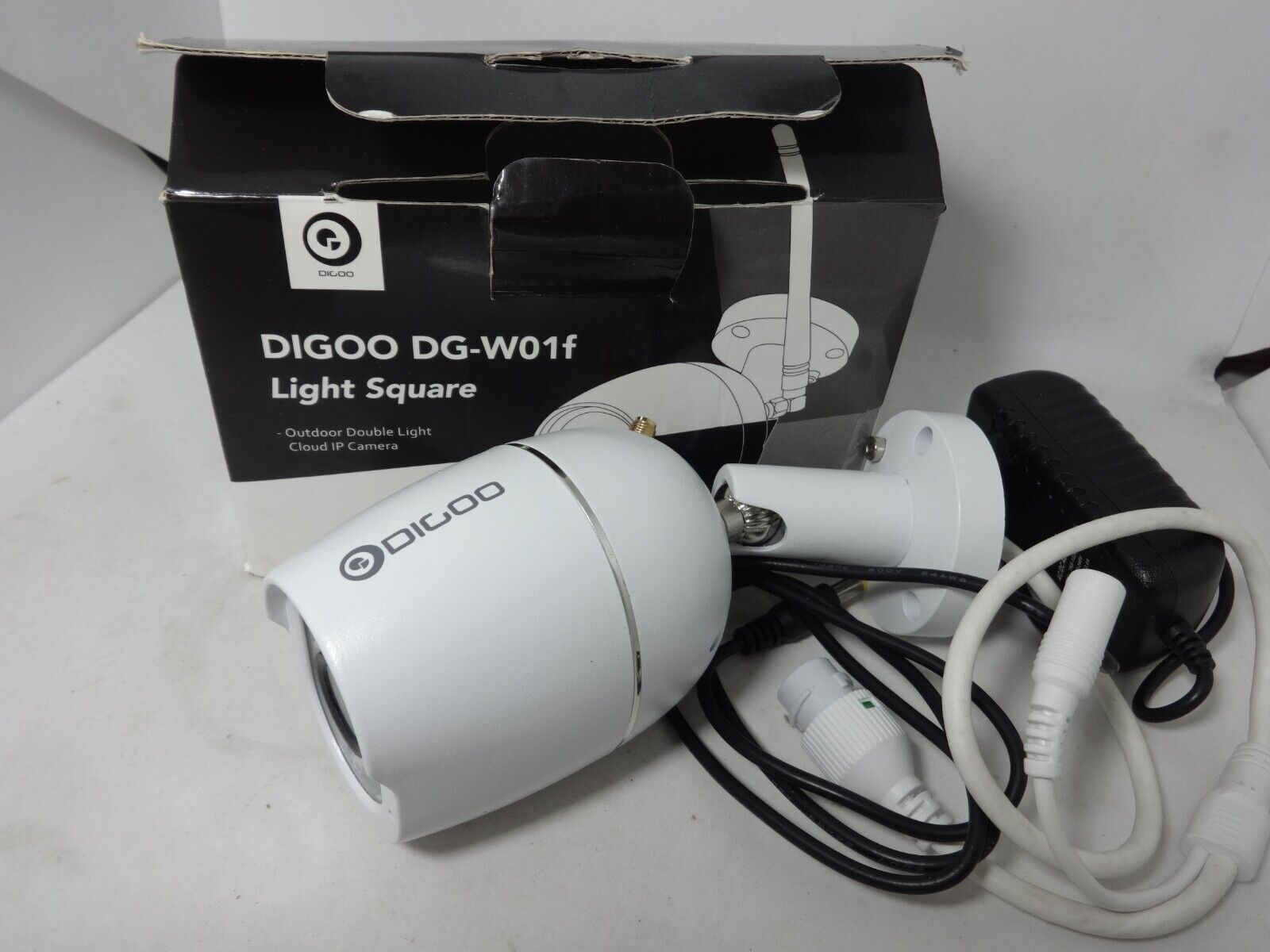 Digoo DG-W01f Cloud Storage 3.6mm Lens 720P Waterproof Security IP Camera