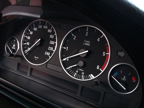 Fits Bmw 5 E39 95-04 Brushed Aluminum Rings for the Instrument Cluster 4pcs - Picture 9 of 10