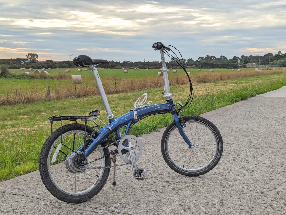 Dahon touring folding best sale bike