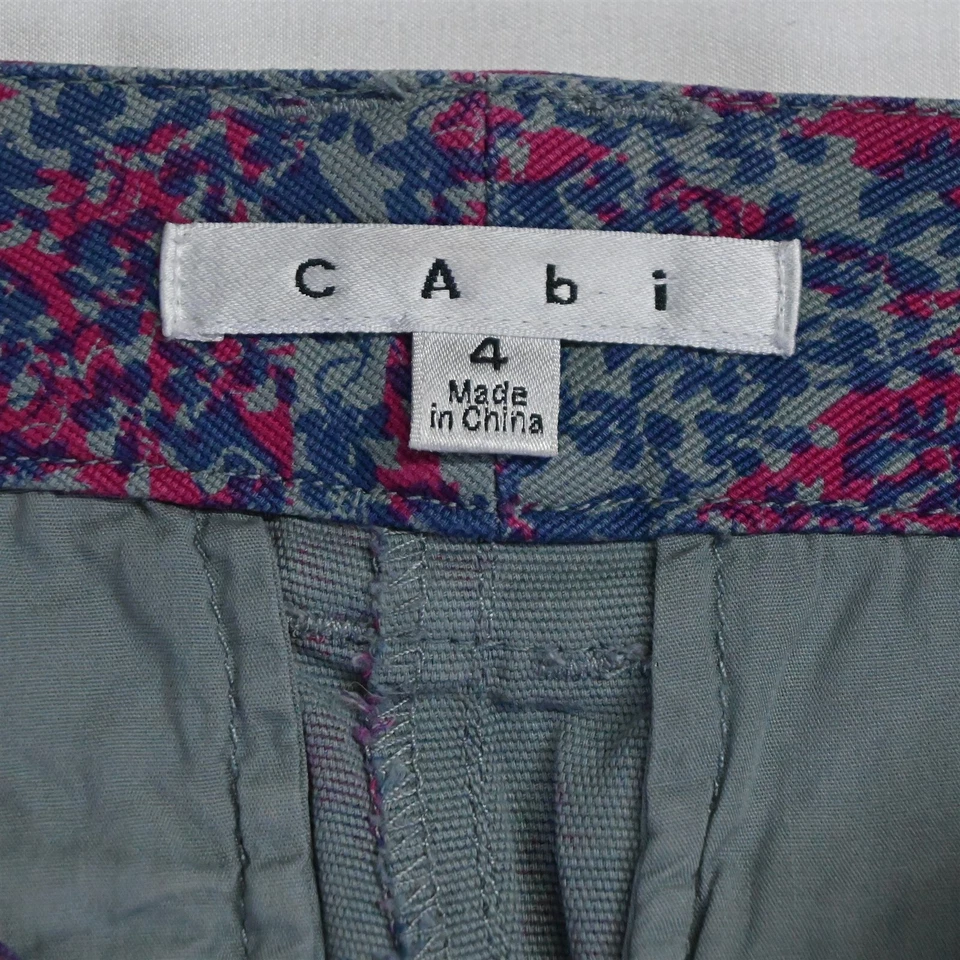CAbi 8 Blue Flroal Palm Beach Cropped 806 Casual Pants - Image 3 of 4