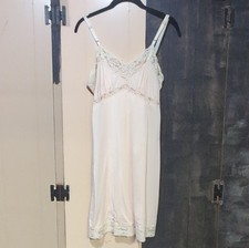 Ivory Satin Lace Full Slip Adjustable Straps Solid Pattern Regular Size Women's