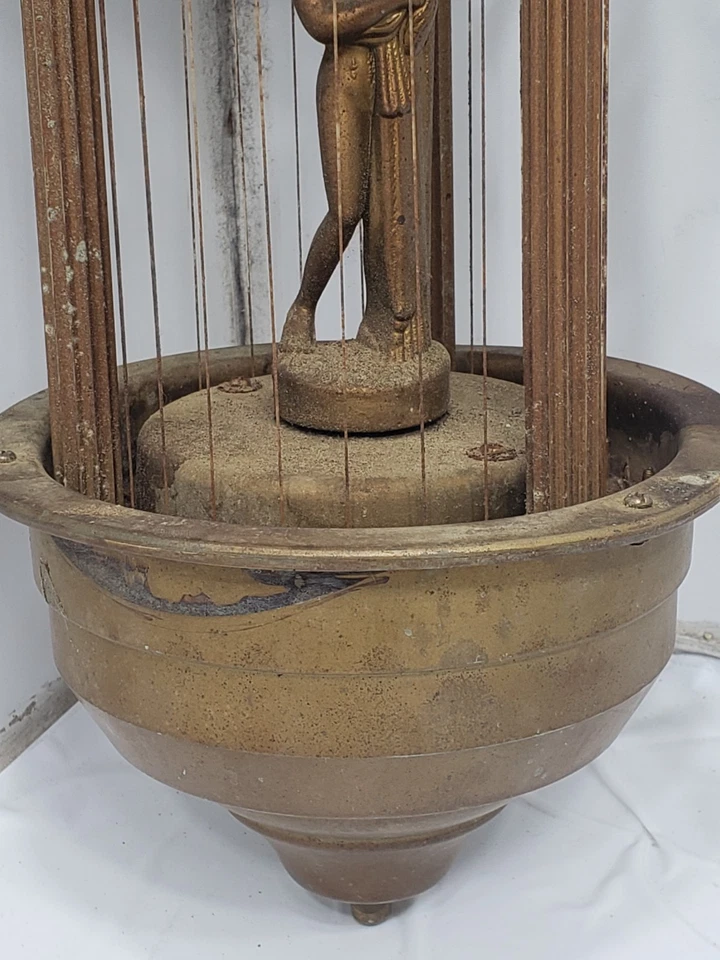 Винтажная подвесная лампа для капельного дождя с минеральным маслом 1970-е с золотой богиней высотой 17 дюймов - Изображение 4 из 4