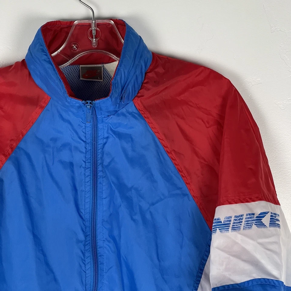 Chaqueta cortavientos vintage Nike con capucha roja blanca azul grande hecha en EE. UU. AÑOS 80 90 Foto 3 de 4