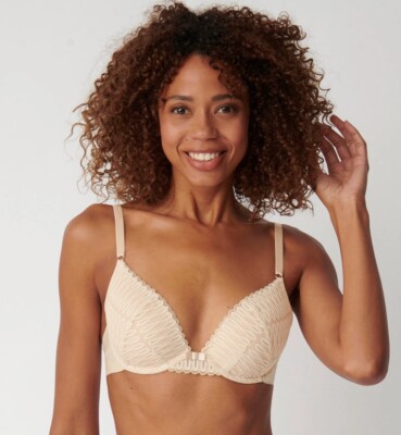 Triumph Aura Strahler WHU cremegepolsterter Push Up BH UK 32D