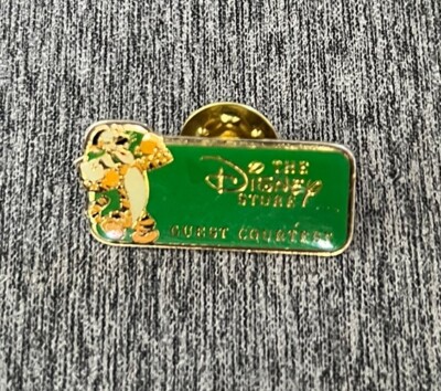 DIS TIGGER WINNIE THE POOH GUEST COURTESY COMPLIMENT LETTER AWARD GREEN PIN