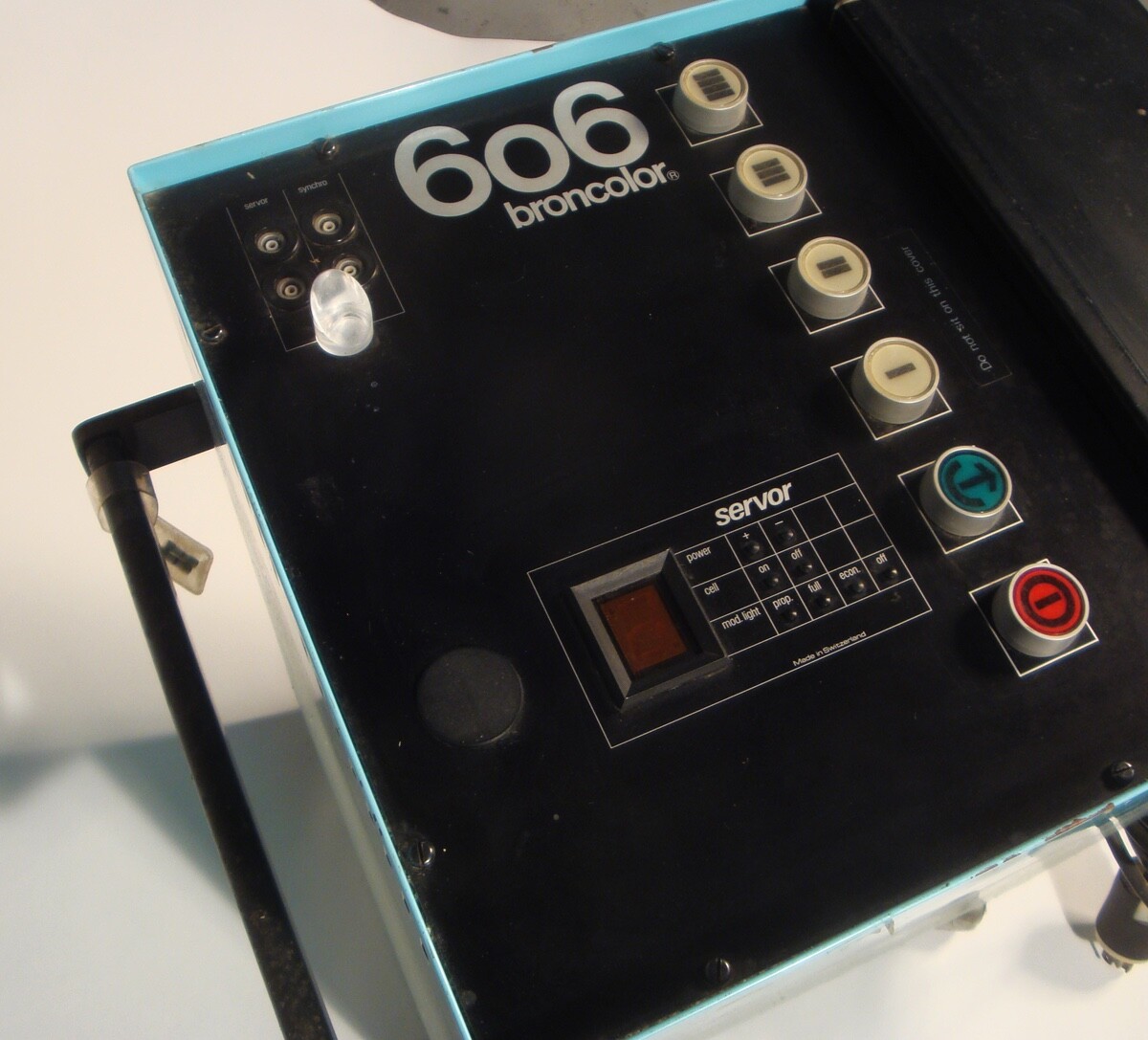 Broncolor 606 Strobe Generator (6400 w/s) Lightly Used | eBay