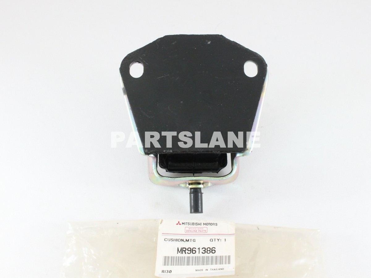 Mitsubishi L200 OEM Genuine Crossmember Engine Mounting
