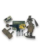 Elite Force 1911 A1 Airsoft Pistol CO2 Blowback 2 Magazines Lots Of Accessories