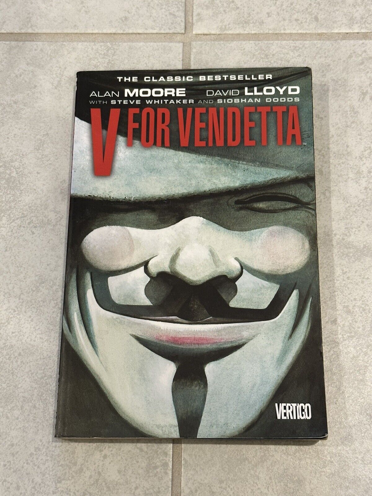 V for Vendetta by Alan Moore David Lloyd DC Graphic Novel Comic Book Soft Cover