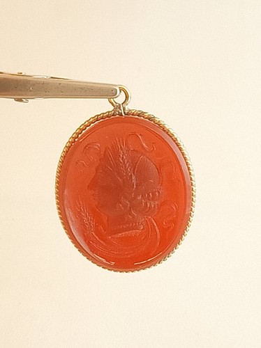 Antico cammeo vittoriano intagliato corniola intaglio oro soldato romano ciondolo - Foto 10 di 11