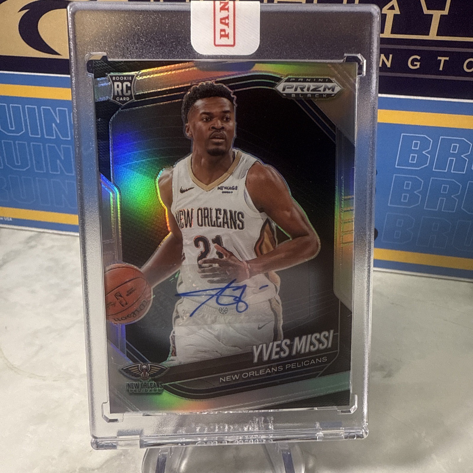2024-25 Prizm Black Yves Missi (RC,AU) Silver Prizm Pelicans Redemption #3