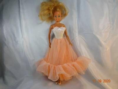 2nd hand barbie dolls sale