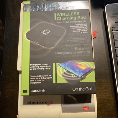 Mental Beats Wireless Charging Pad Charger with 2 USB Output New In Box
