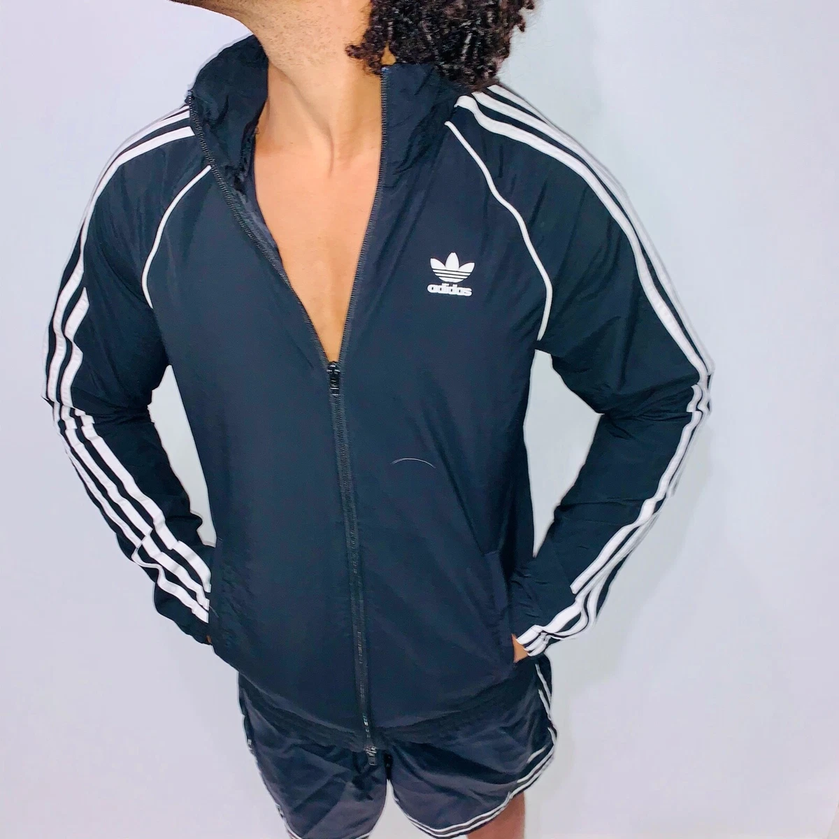 pañuelo de papel Editor Kilómetros Rare adidas Originals SST Windbreaker Jacket Nylon Glanz Black Small | eBay