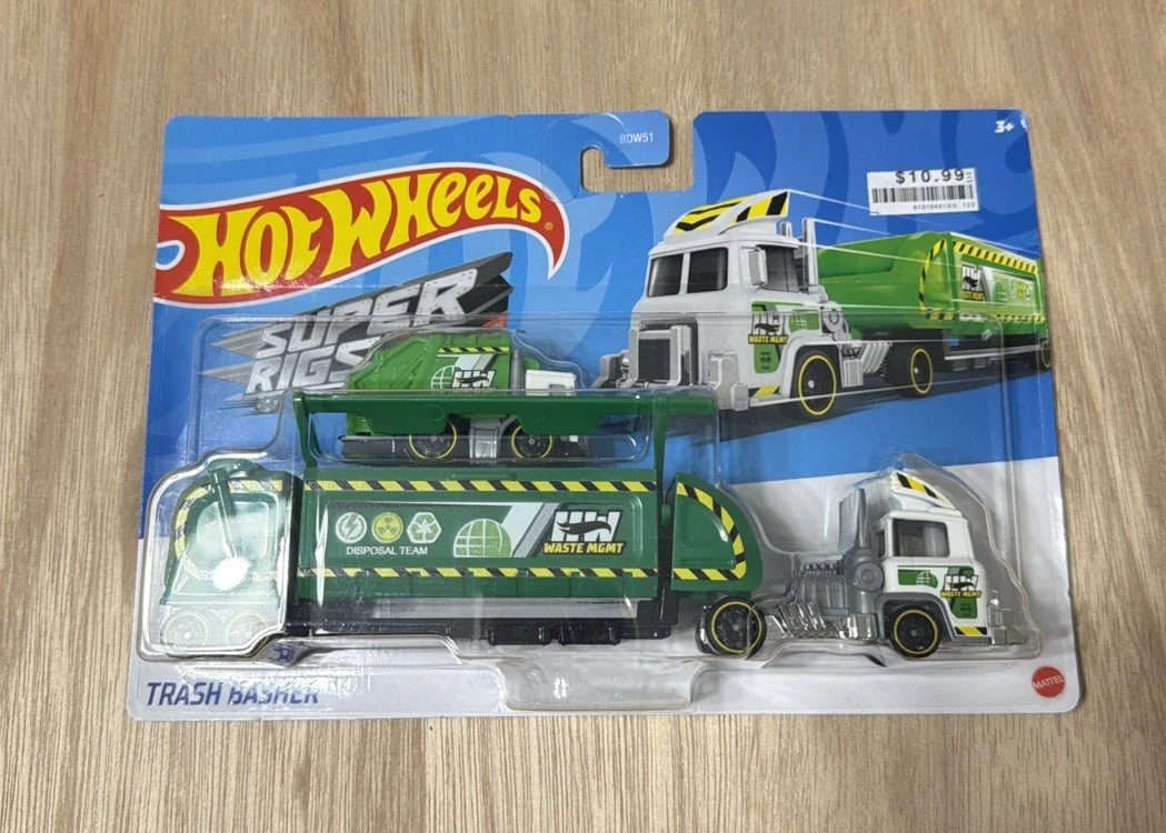 Hot Wheels Contemporary Manufacture Diecast Garbage Trucks for
