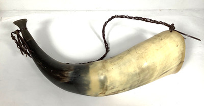 Vtg. Black Powder 13  in. Bull/cow Horn wooden tip some cracks and chips