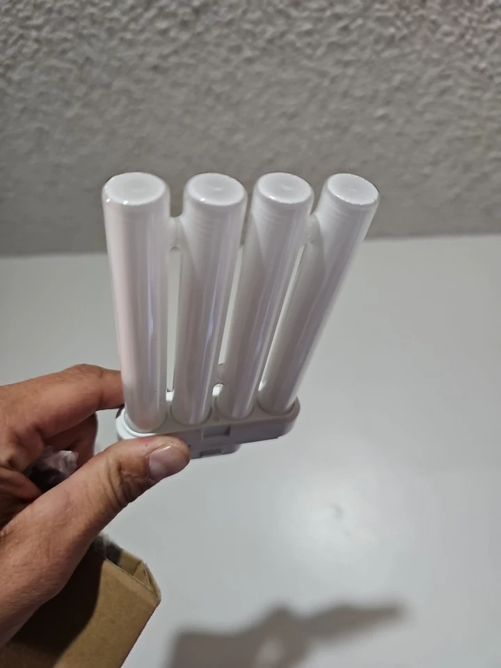 2 Pack FML27 27 Watt 6500K Daylight 3000K Warm White GX10q-4 Compact Fluorescent - Image 3 of 3