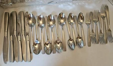 23 pieces Oneida USA Dinner Salad Fork Spoon Knives Stainless Square End Handle