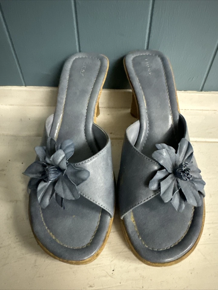 Fioni-90’s/Y2K Vintage, Marrón, Cuero, Floral, Punta Abierta Tacón Talla 8 *LEER Foto 3 de 4