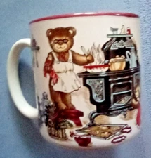 1990 Creative Concepts Teddy Bear Family Christmas Mug