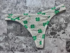 VICTORIA'S SECRET PINK ST. PATRICK'S DAY GREEN SHAMROCK HAPPY FACE THONG PANTIES