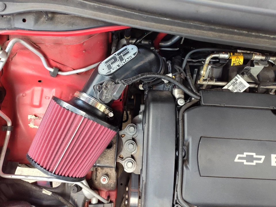 Sistema de admisión de aire frío (SRI) PrecisionFlow para Chevrolet Cruze 2011-2015 1,8 L Foto 3 de 4