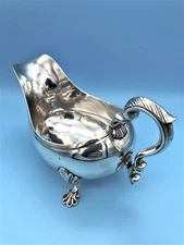 EARLY GEORGE III STERLING SILVER GRAVY BOAT, J.M, LONDON, 1768