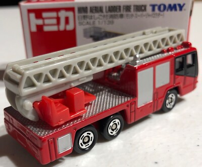 Tomica Hino Aerial Ladder Fire Truck 108 2002 Model 'Sullys