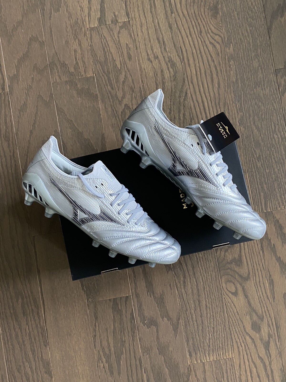 アディピュ MIZUNO MORELIA NEO 3 β JAPAN モレリアネオ 26.5 ナイキ