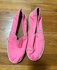 TOMS Girls Pink Canvas Slip-On Flats US Youth 6 Round Toe Rubber Sole Logo