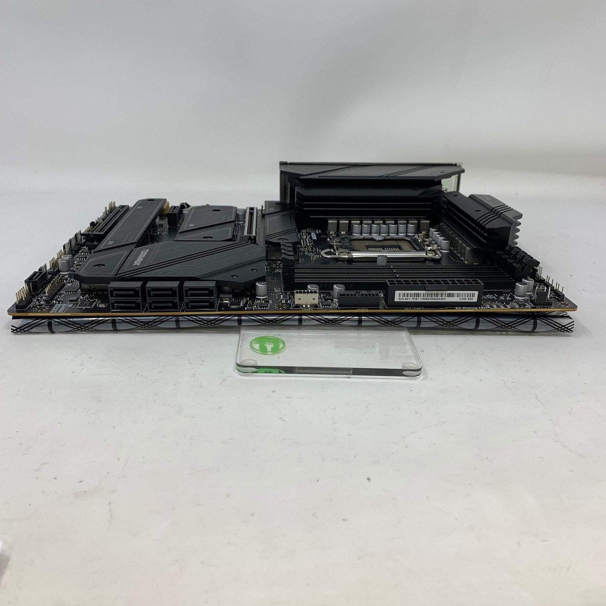 Broken MSI MAG Z790 Tomahawk WiFi DDR5 LGA 1700 Intel ATX