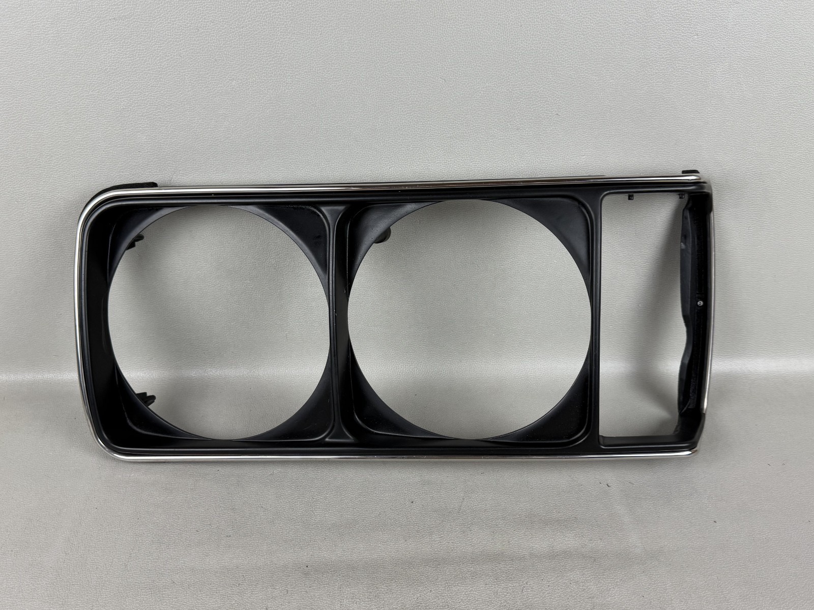 Mint! 1981-1999 Bentley & Rolls Royce Left Front LH Assy Bezel & Finisher OEM