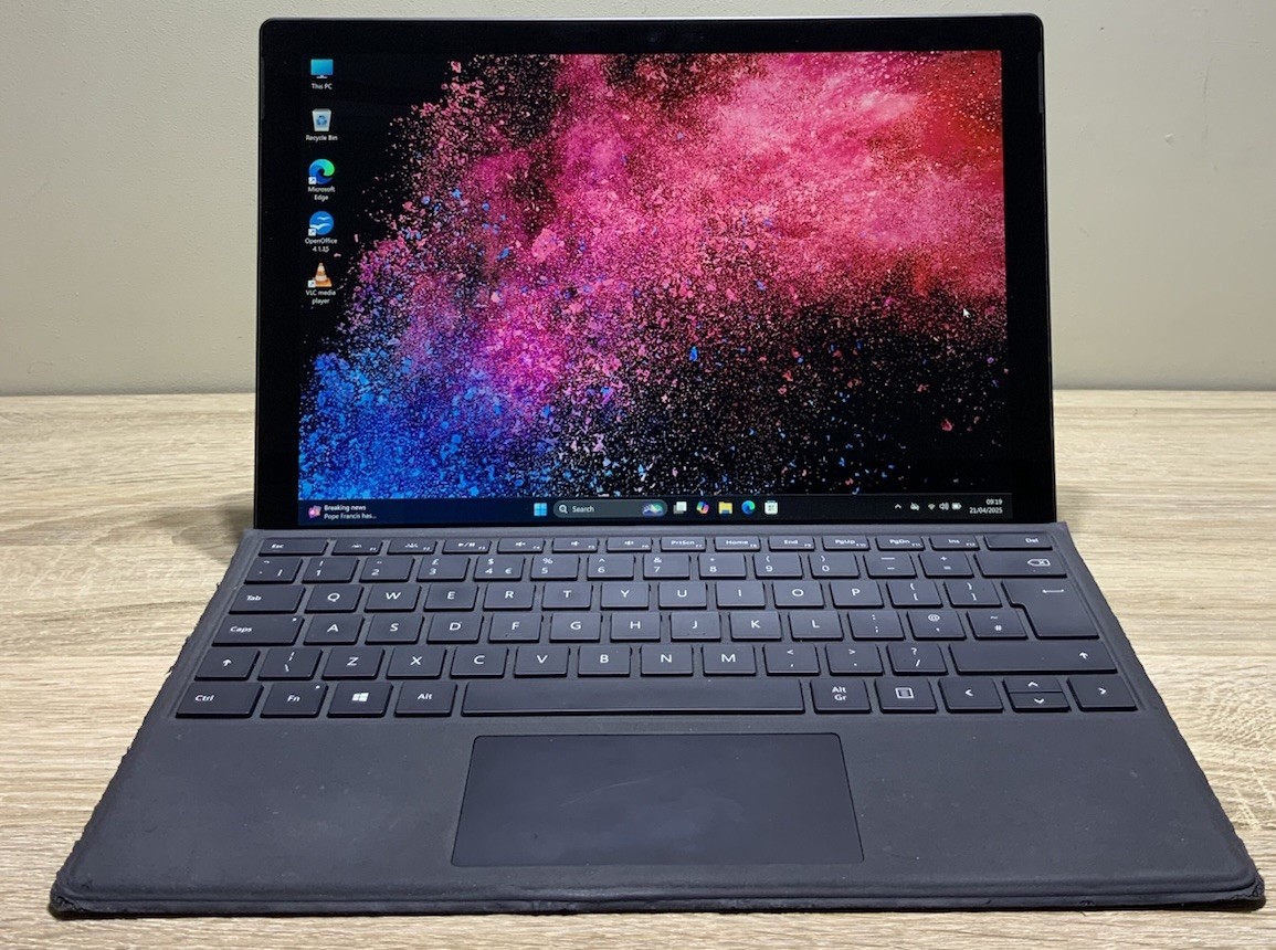 Microsoft Surface Pro6 1796 Windows11 64bit タッチパネル液晶 WEB 