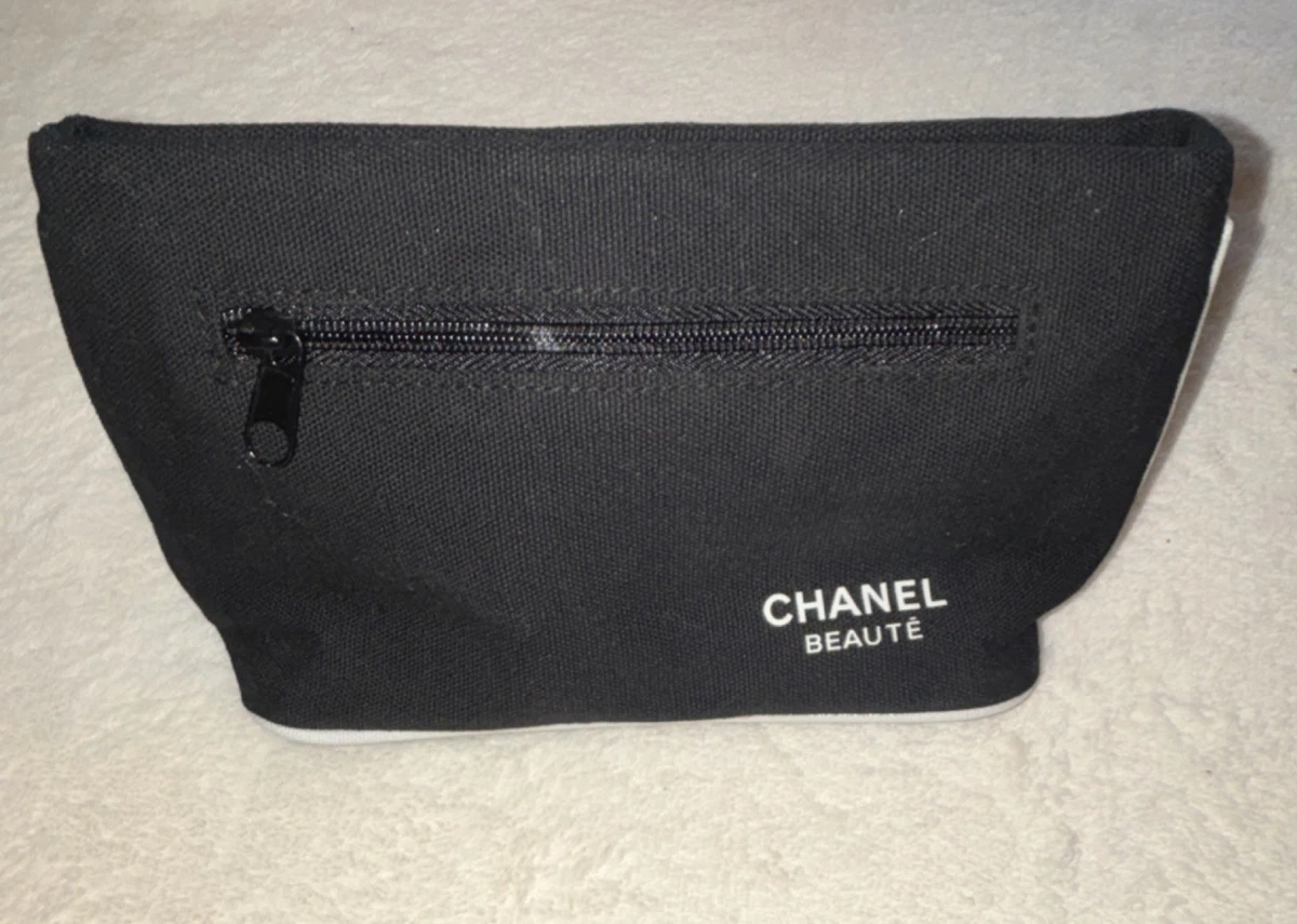 CHANEL Fabric Makeup Bags & Cases for sale | eBay display picture 3